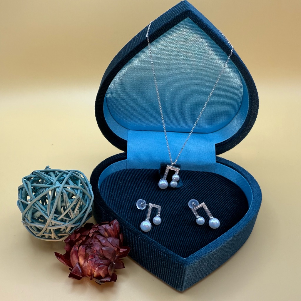 Fresh Water Pearls Silver-Tone Musical Note Necklace And Stud Earrings Set